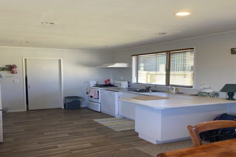 Photo of property in 57 Totara Terrace, Wanaka, 9305