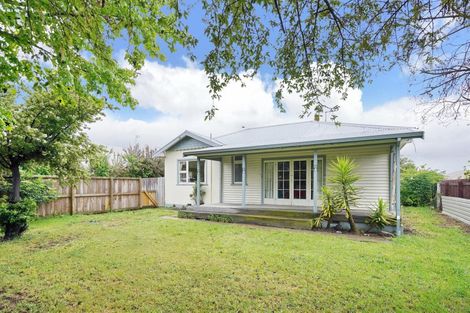Photo of property in 42 East Belt, Rangiora, 7400