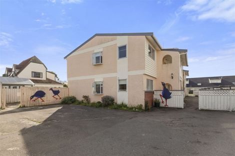 Photo of property in 6/16 Tama Street, Alicetown, Lower Hutt, 5010