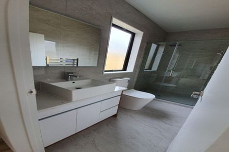 Photo of property in 70 Castlebane Drive, Flat Bush, Auckland, 2019