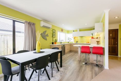 Photo of property in 6 Bucksburn Place, Greenmeadows, Napier, 4112