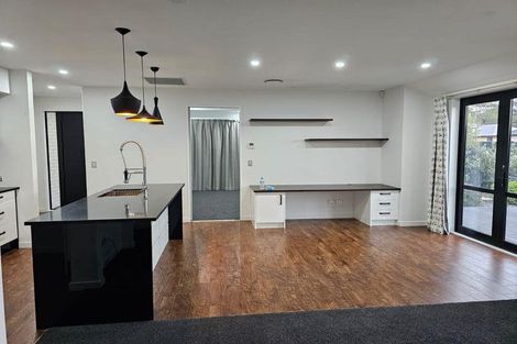 Photo of property in 4 Schofield Lane, Hornby, Christchurch, 8025