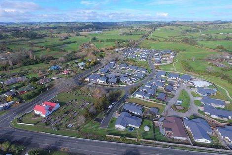 Photo of property in 12 Magnolia Lane, Kaukapakapa, Helensville, 0875