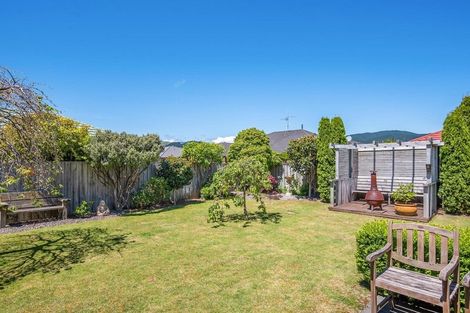 Photo of property in 26 Gandalf Crescent, Paraparaumu, 5032