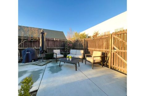Photo of property in 3/118a Sawyers Arms Road, Northcote, Christchurch, 8052