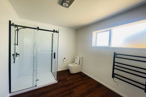 Photo of property in 1/54 Lynwood Road, New Lynn, Auckland, 0600