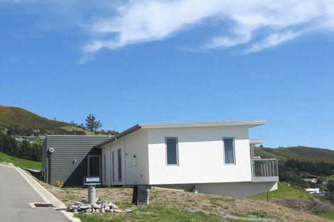 Photo of property in 64 Bay View Road, Atawhai, Nelson, 7010