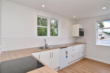 Photo of property in 4 Lindon Street, Rangiora, 7400