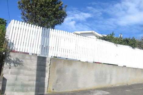Photo of property in 27 Ernest Street, Ranui, Porirua, 5024