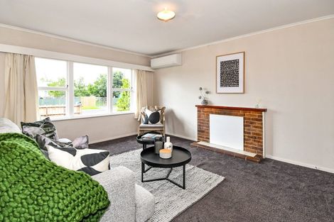 Photo of property in 1/45 Sutton Crescent, Papakura, 2110