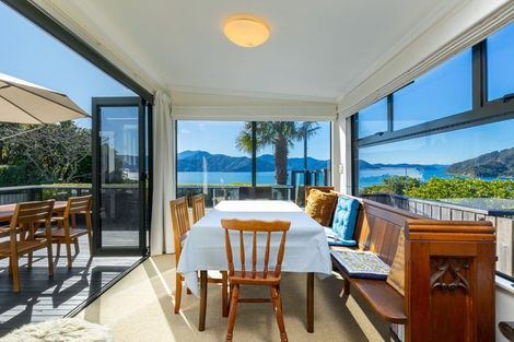 Photo of property in 313 Port Underwood Road, Whatamango Bay, Picton, 7281