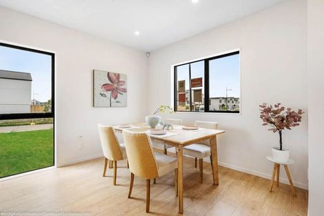 Photo of property in 71 Kairakau Street, Papakura, 2110