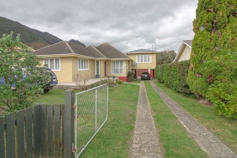 Photo of property in 11 Carlyle Street, Te Aroha, 3320
