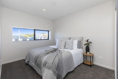 Photo of property in 1/100 Staveley Street, Avonhead, Christchurch, 8042