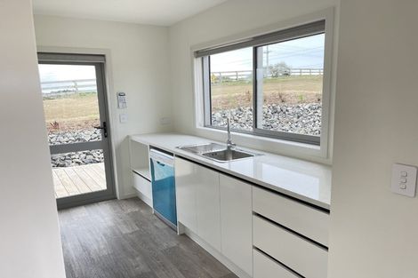 Photo of property in 766 Runciman Road, Runciman, 2578