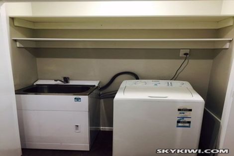 Photo of property in 18 Monarch Avenue, Hillcrest, Auckland, 0627