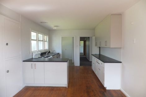 Photo of property in 4 Aileen Place, Upper Riccarton, Christchurch, 8041
