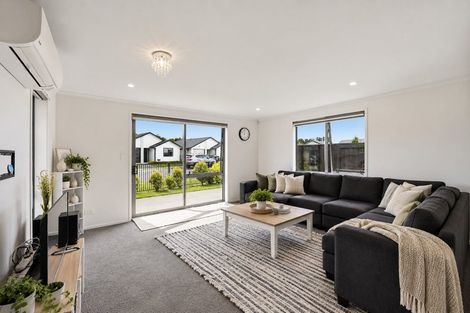 Photo of property in 86 Hills View Drive, Papamoa, 3118