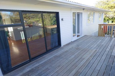 Photo of property in 20 Paewai Road, Glen Eden, Auckland, 0602