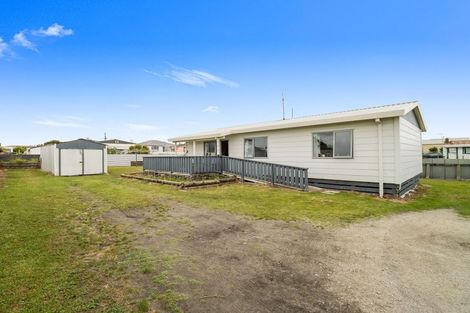 Photo of property in 10 Cornfoot Street, Castlecliff, Whanganui, 4501