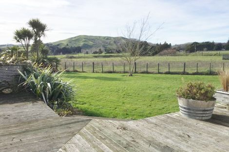 Photo of property in 1405 Masterton Castlepoint Road, Tauweru, Masterton, 5889