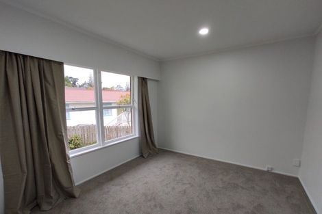 Photo of property in 1/14 Lynn Road, Bayview, Auckland, 0629