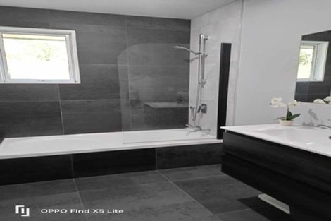 Photo of property in 15 Cross Street, Coalgate, 7673