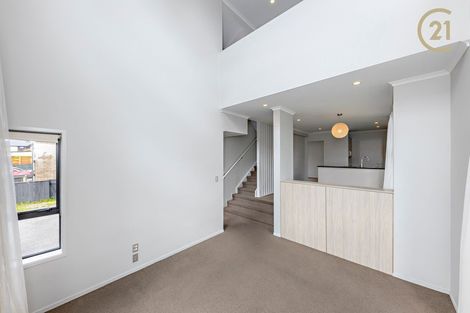 Photo of property in 18 Hirimate Place, Flat Bush, Auckland, 2019