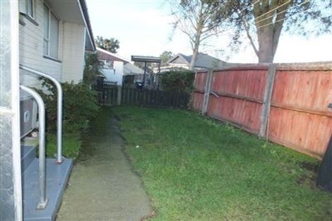 Photo of property in 1/4 Division Street, Riccarton, Christchurch, 8041