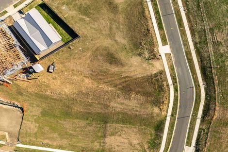 Photo of property in 13 Simpson Crescent, Wanaka, 9305