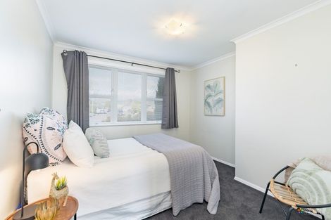 Photo of property in 15 Ruru Crescent, Heretaunga, Upper Hutt, 5018