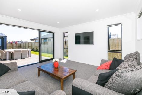 Photo of property in 39 Avian Place, Flagstaff, Hamilton, 3210