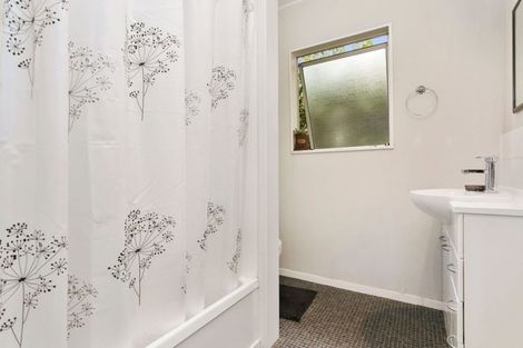 Photo of property in 149a Burns Street, Leamington, Cambridge, 3432