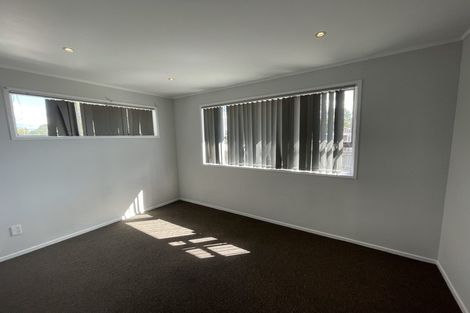 Photo of property in 105 Mahia Road, Wattle Downs, Auckland, 2103