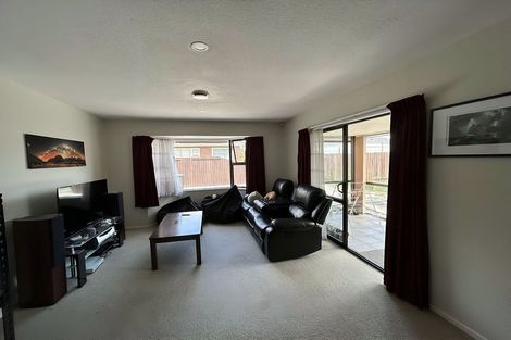 Photo of property in 18b Clyde Road, Upper Riccarton, Christchurch, 8041