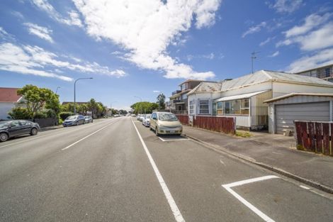Photo of property in 47 Vivian Street, New Plymouth, 4310