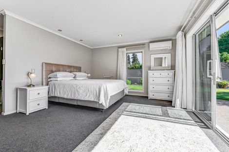 Photo of property in 3 Amokura Crescent, Flagstaff, Hamilton, 3210