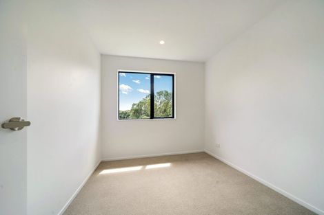 Photo of property in 7 Eileen Newey Place, Henderson, Auckland, 0612