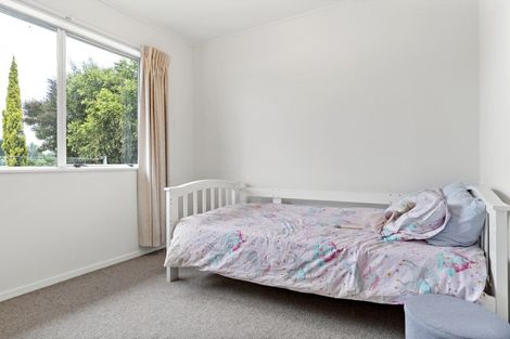 Photo of property in 41 Fisher Place, Carterton, 5713