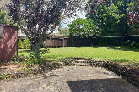 Photo of property in 3 Naviti Place, Browns Bay, Auckland, 0630