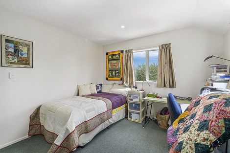 Photo of property in 150a Avonhead Road, Avonhead, Christchurch, 8042