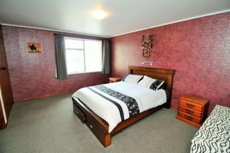 Photo of property in 32 Edinburgh Street, Tokoroa, 3420