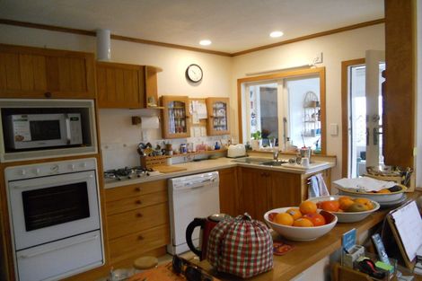 Photo of property in 17 Hanlon Crescent, Narrow Neck, Auckland, 0624