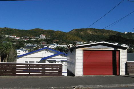Photo of property in 66 Clyde Street, Island Bay, Wellington, 6023
