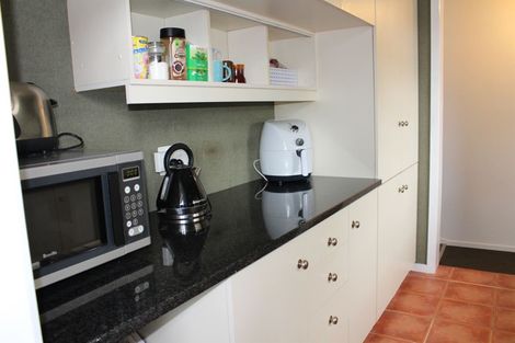 Photo of property in 90 Tasman Street, Karoro, Greymouth, 7805