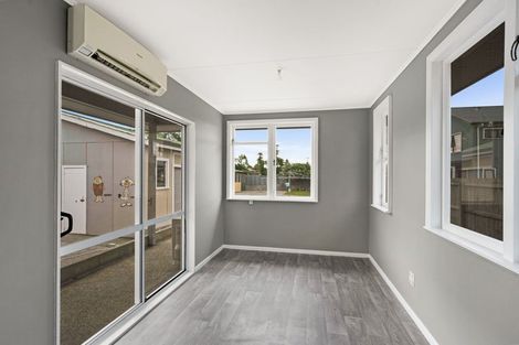 Photo of property in 4 Bright Crescent, Maraenui, Napier, 4110