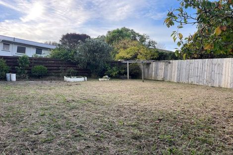 Photo of property in 69 Waitaki Street, Henderson, Auckland, 0612