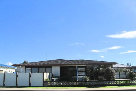 Photo of property in 101b Riverslea Road North, Parkvale, Hastings, 4122