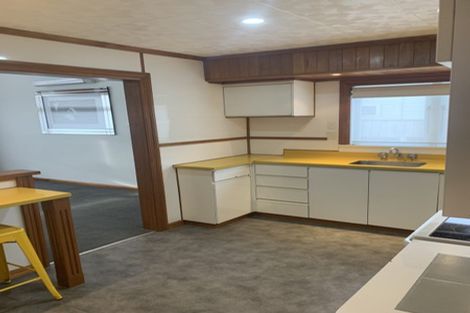 Photo of property in 996 Tremaine Avenue, Roslyn, Palmerston North, 4414