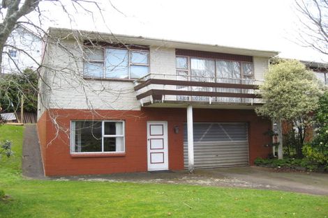 Photo of property in 1/17 Leatham Avenue, Strandon, New Plymouth, 4312
